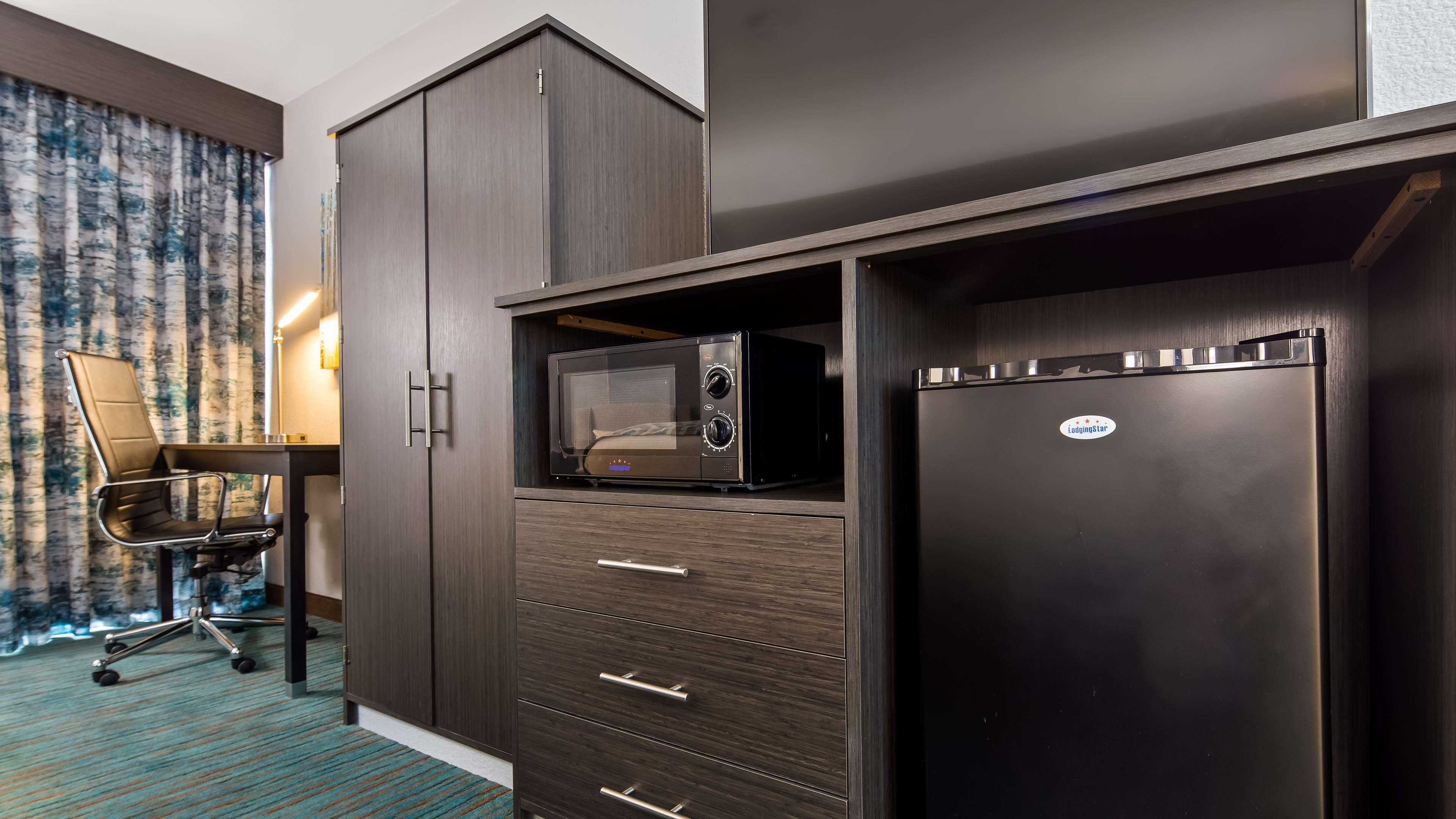 Best Western Plus Lake Jackson Inn & Suites Eksteriør billede