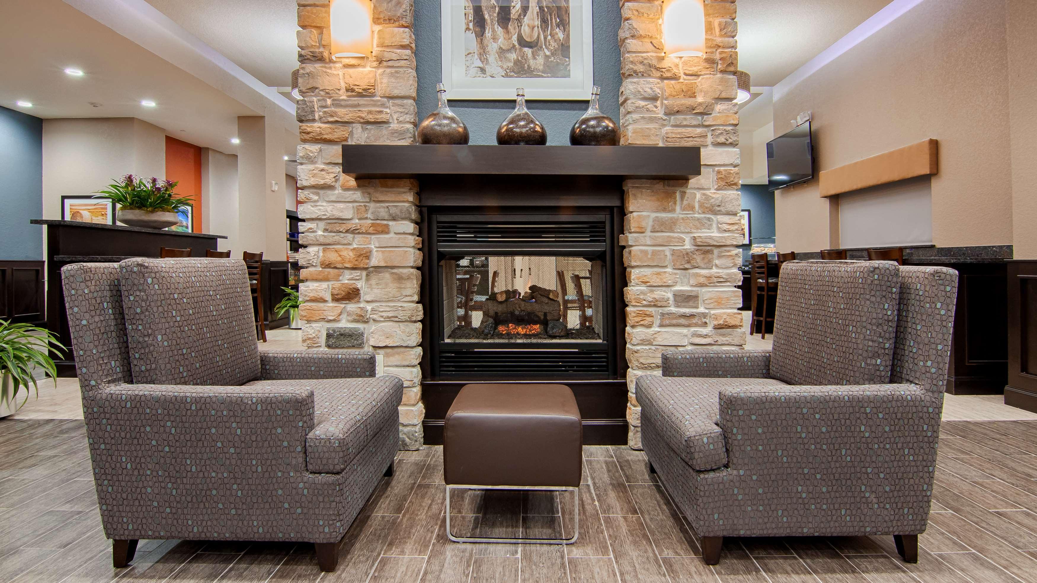 Best Western Plus Lake Jackson Inn & Suites Eksteriør billede