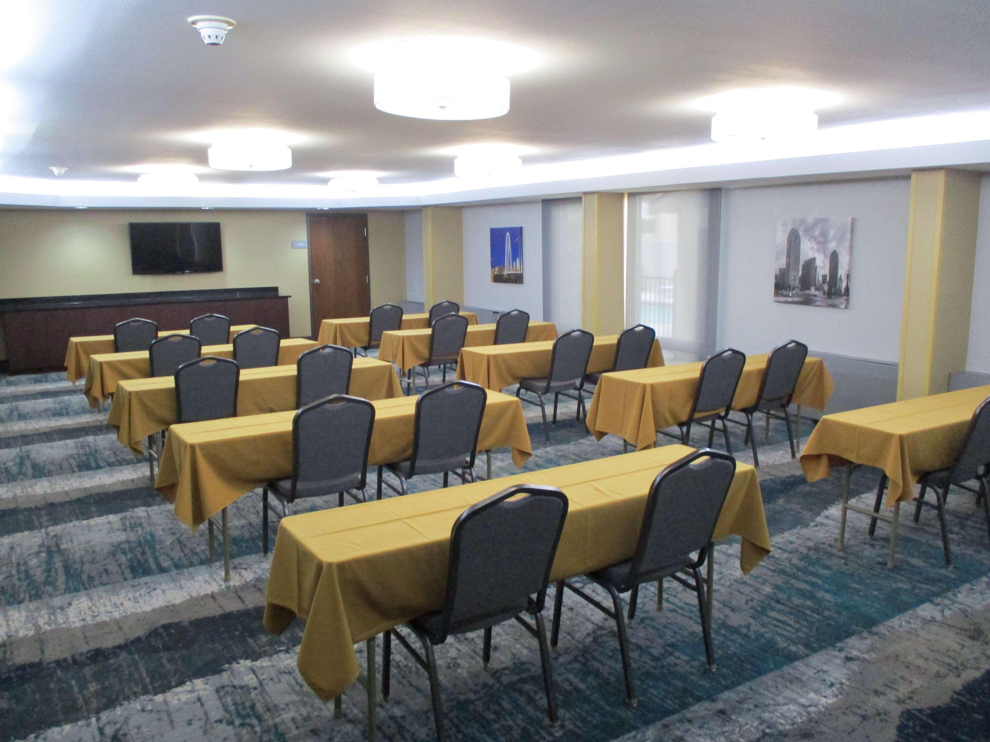 Best Western Plus Lake Jackson Inn & Suites Eksteriør billede