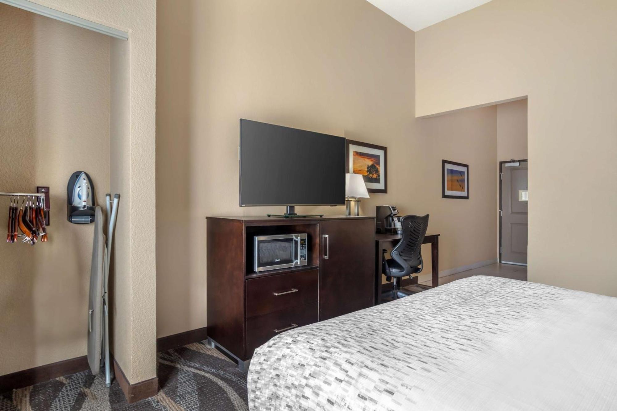 Best Western Plus Lake Jackson Inn & Suites Eksteriør billede